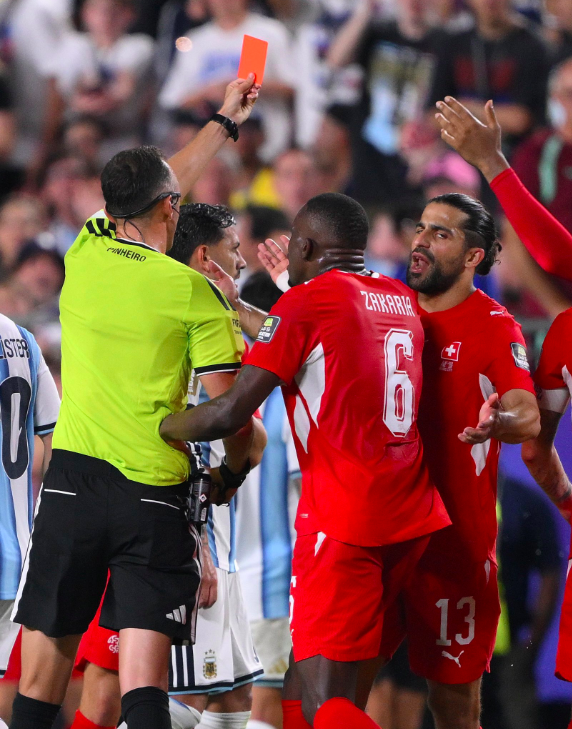 Argentina Beat Stubborn Switzerland 3-1 After Extra Time